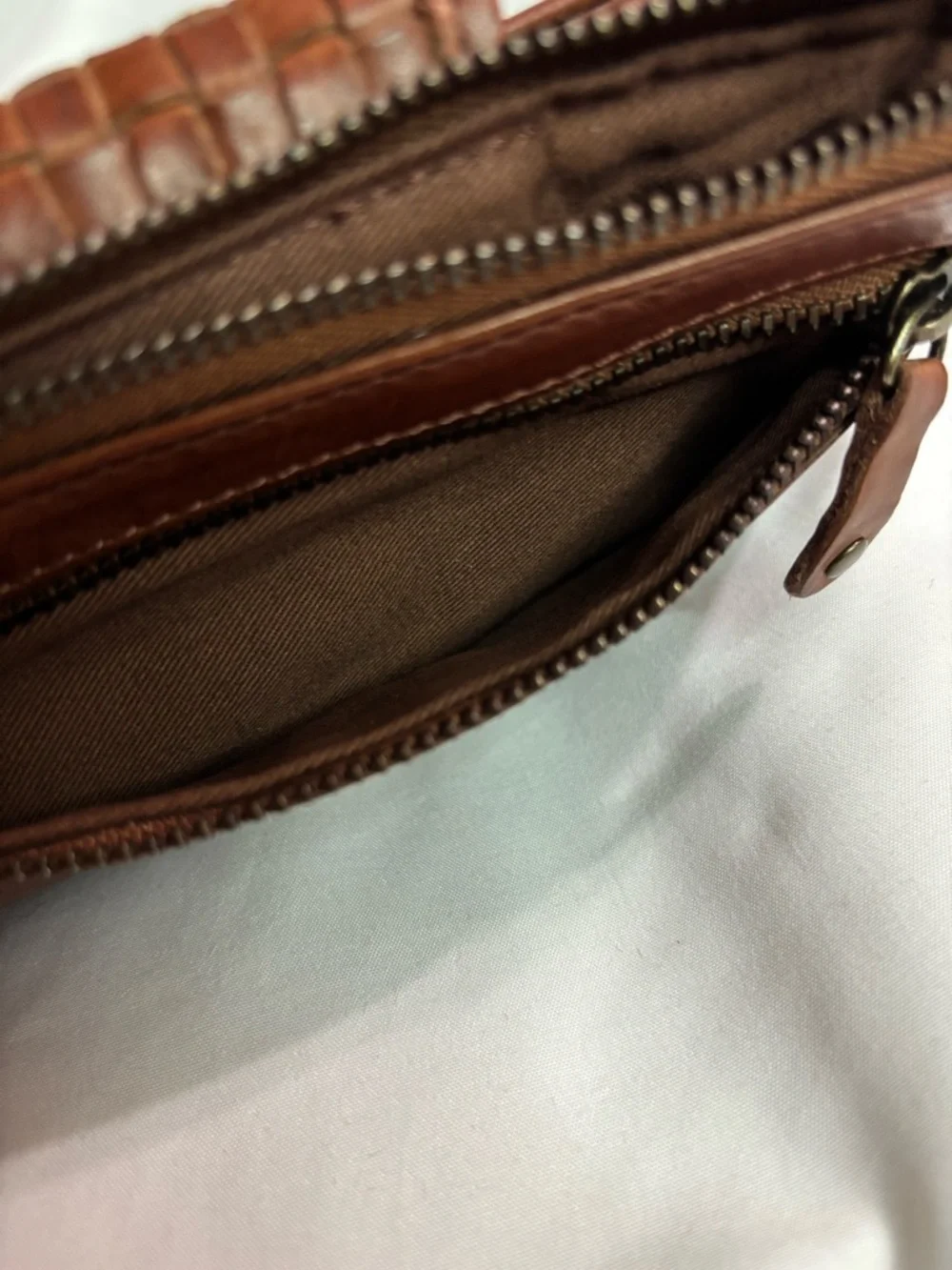 Women's Woven 100% Genuine Leather Wallet - Brown